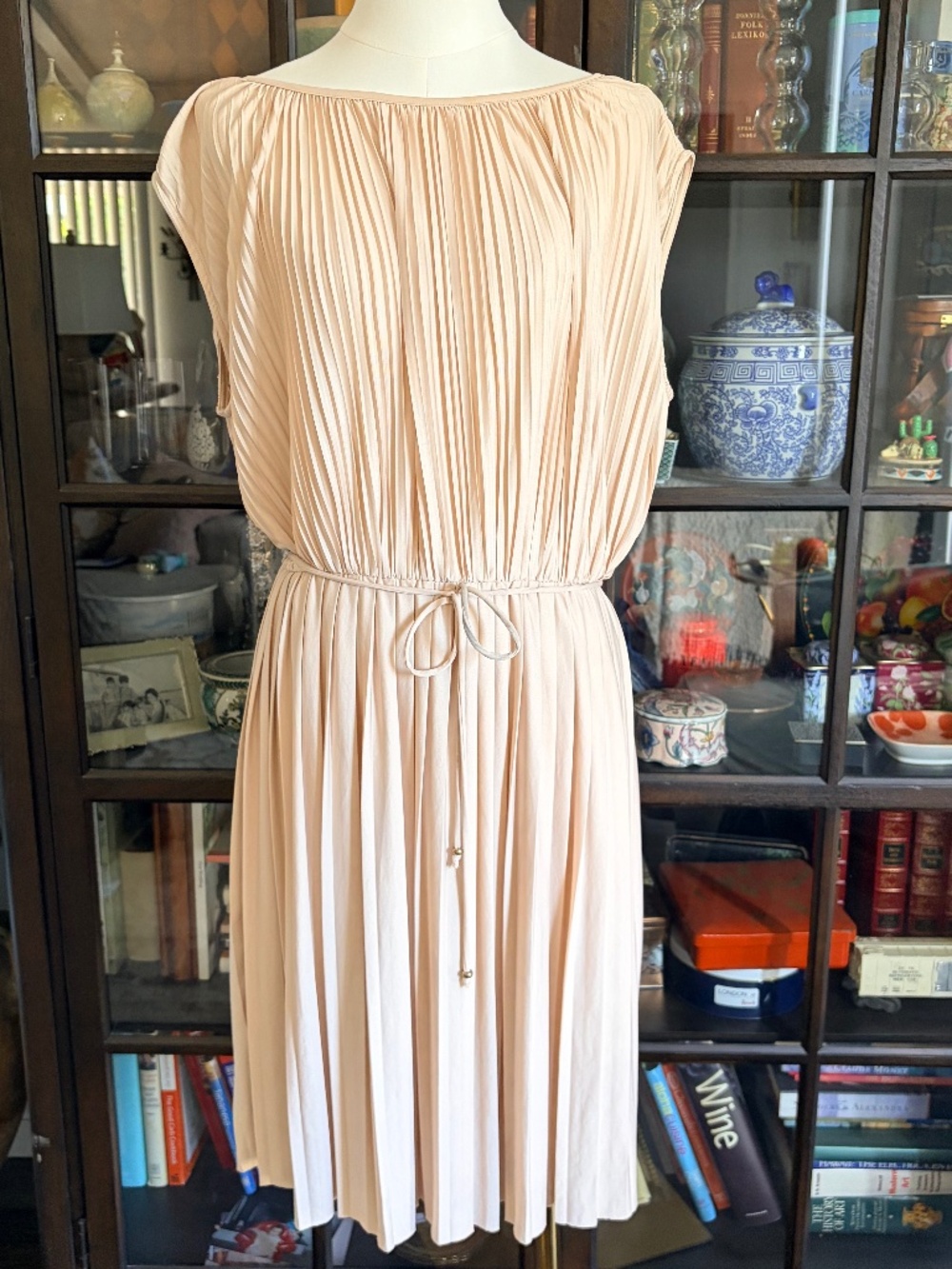 H & M, Pleated Blush Midi Retro Dress, size M